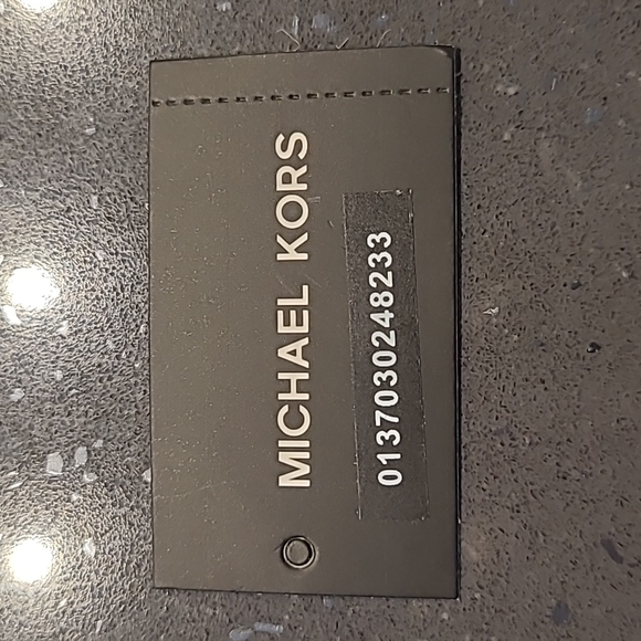 Michael Kors Wallet NWT - Picture 4 of 4